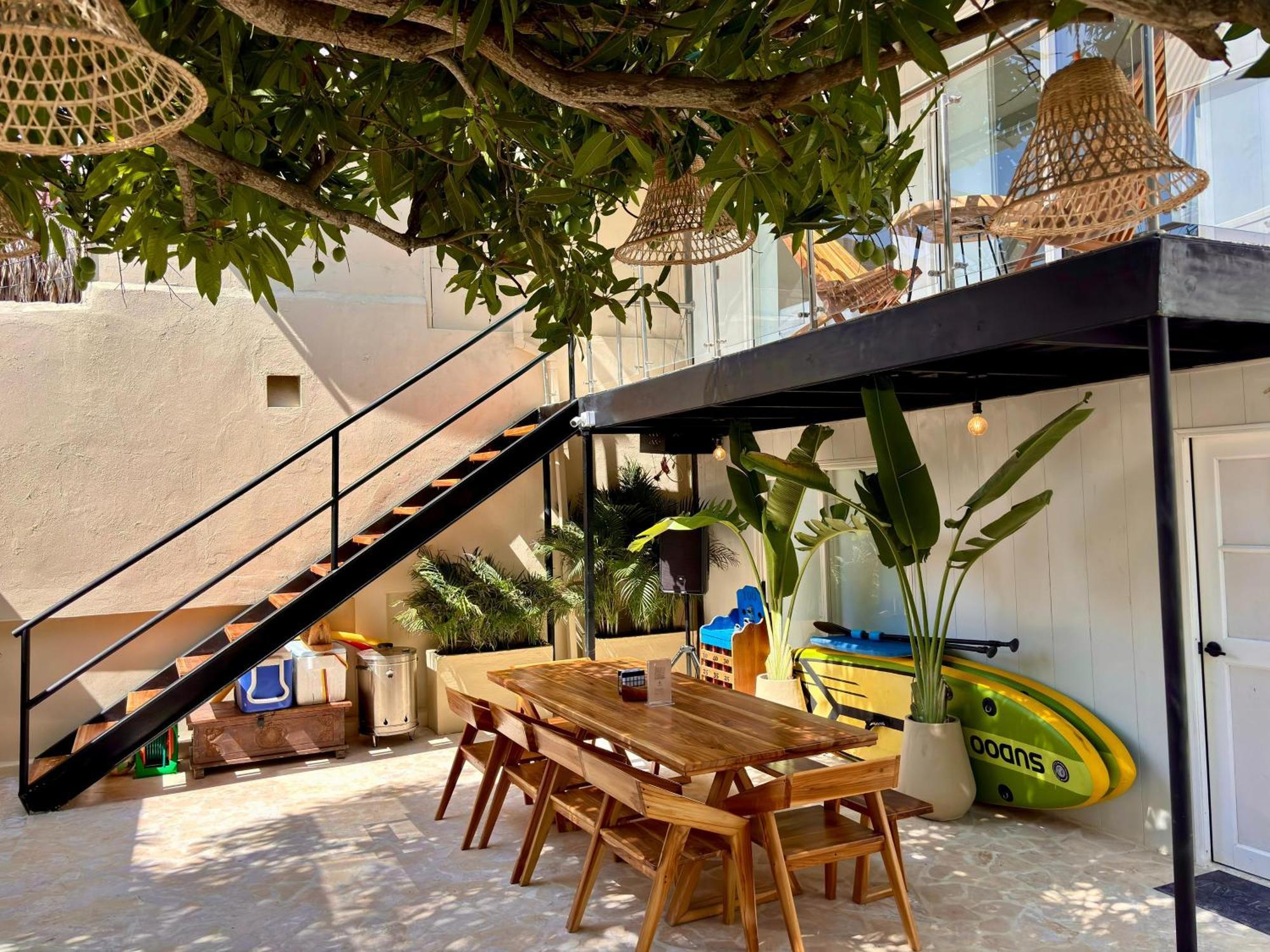Almare House *